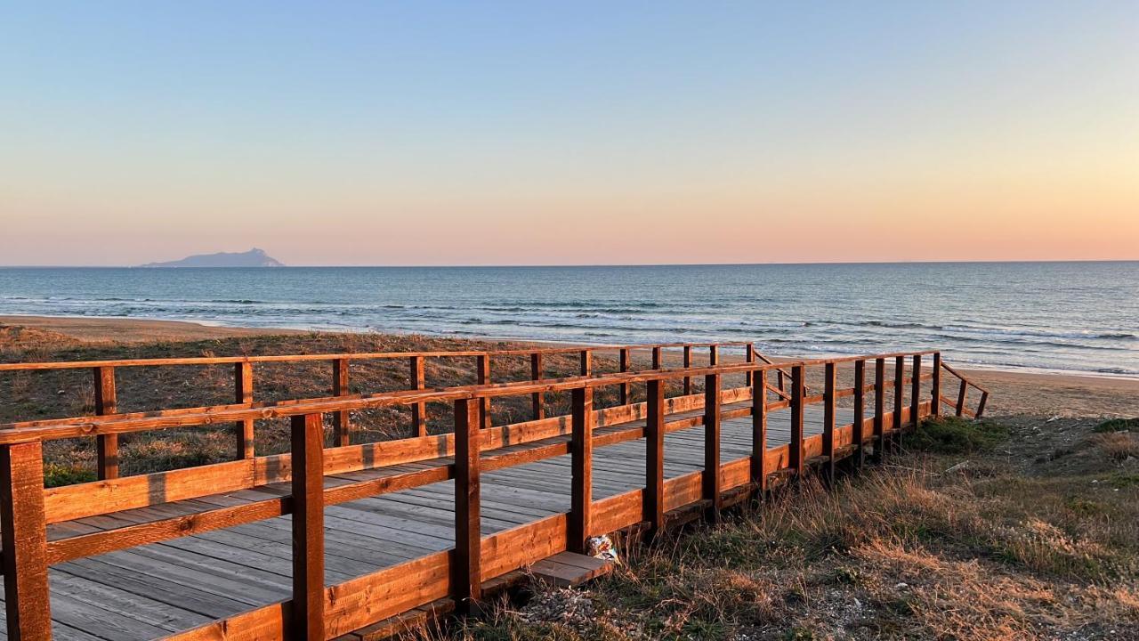 Chi Ama Il Mare Appartamento Латина Экстерьер фото